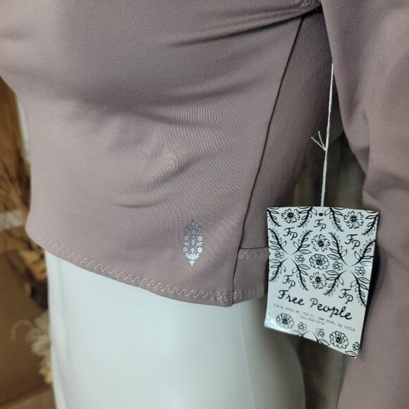 FREE People Very Prarie Layer Top In Mauve. - Picture 6 of 12